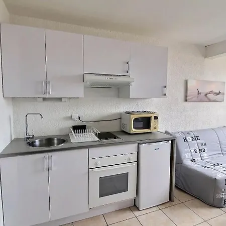 A 150m Place Du Marche Apartmán